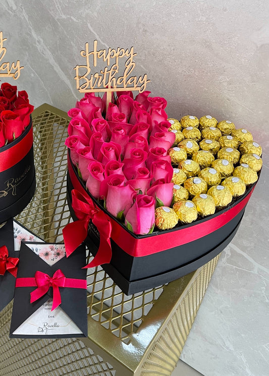 Caja Corazón ❤️ con 25 Rosas y 27 Ferrero Rocher
