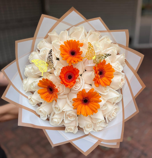 Ramo de Rosas con Gerberas