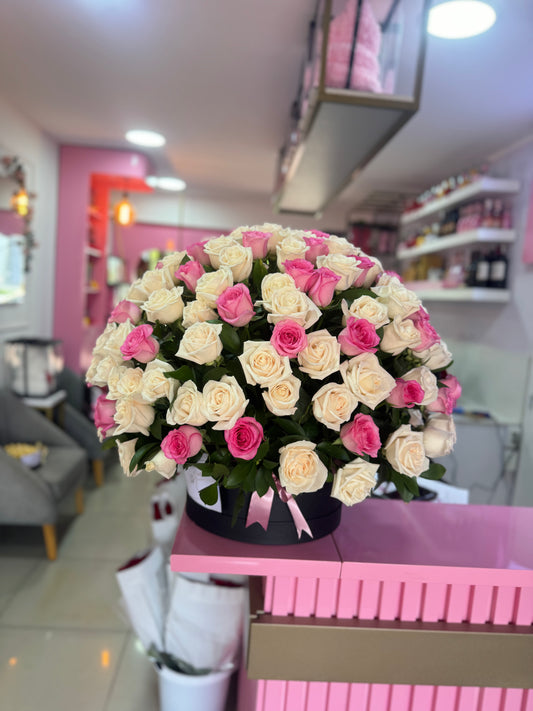 Pompon de Rosas con Follaje