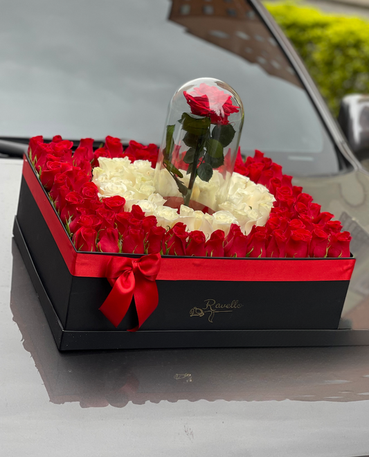 Rosa Preservada en Caja de 150 Rosas