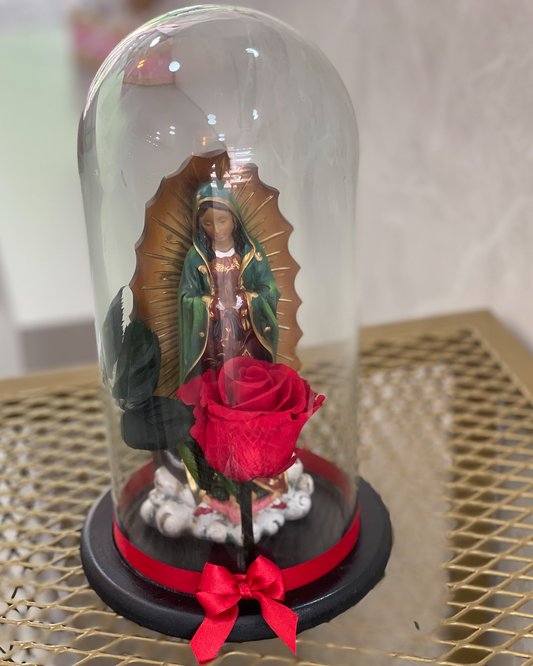 Virgen Grande con Rosa Preservada Pequeña